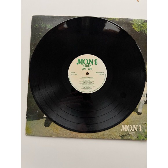 Grupo Sin-Ahi Self Titled 1983 LP Moni Records 1005 Discos Joey VG+ - Picture 6 of 7